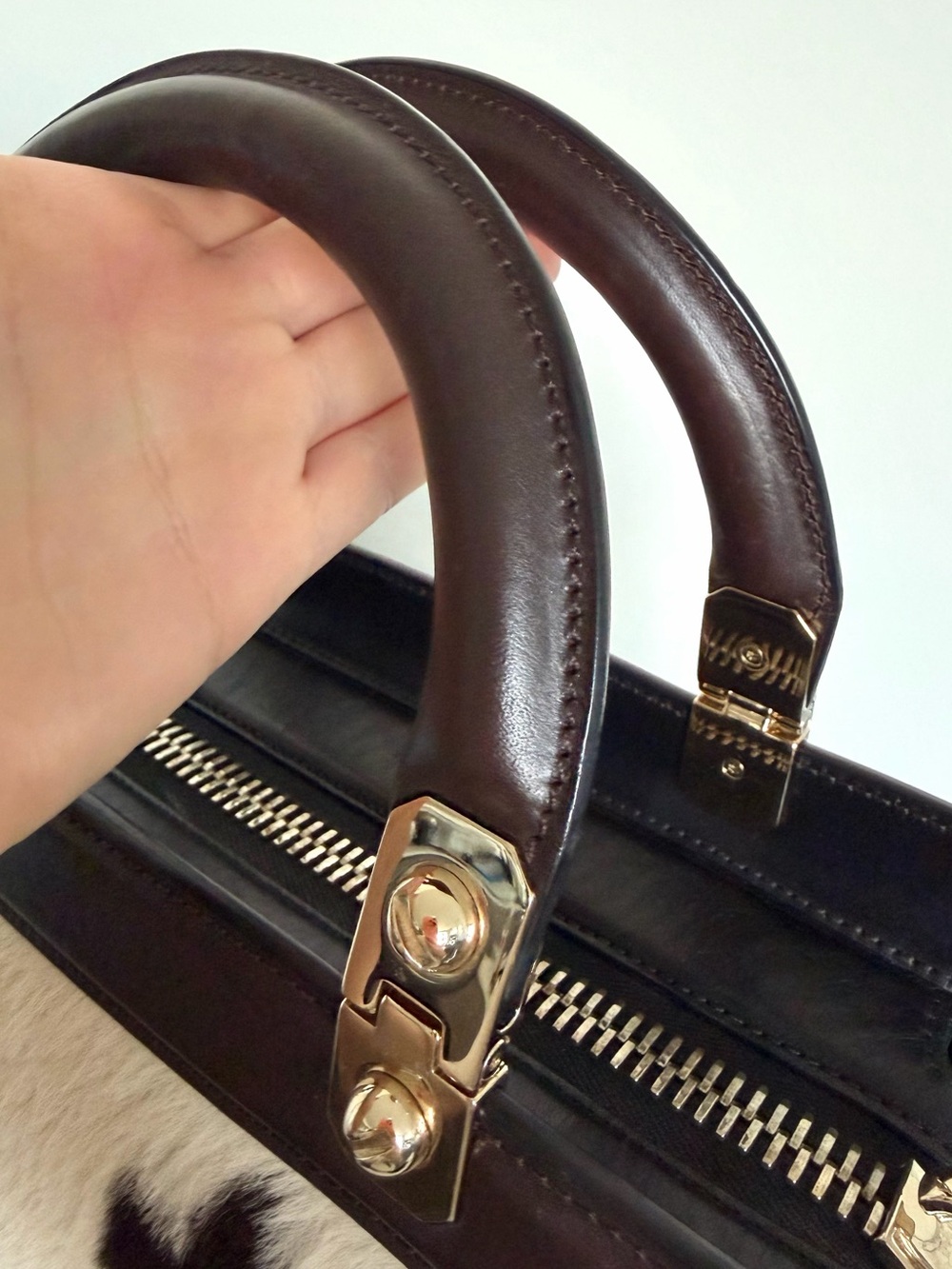 Givenchy House de Givenchy Cow Print Bag - Picture 11 of 14